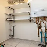 In With Sea Views Apartment