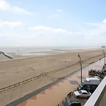 In With Sea Views Blankenberge