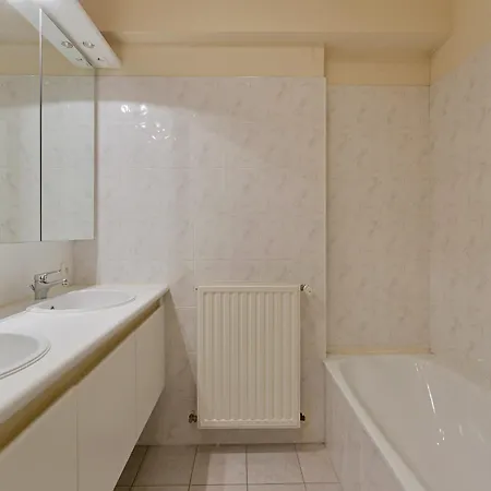 In With Sea Views 布兰肯贝赫