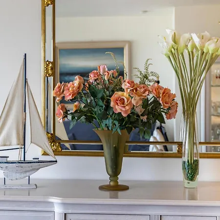 In With Sea Views * 布兰肯贝赫