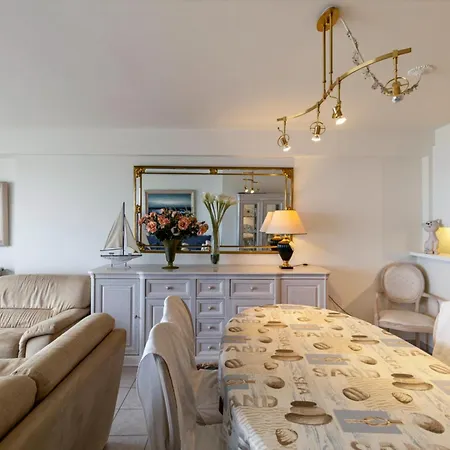 公寓 In With Sea Views 布兰肯贝赫