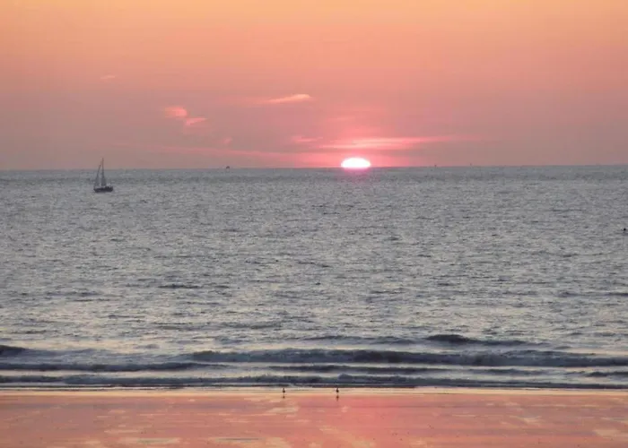 In With Sea Views 公寓 布兰肯贝赫